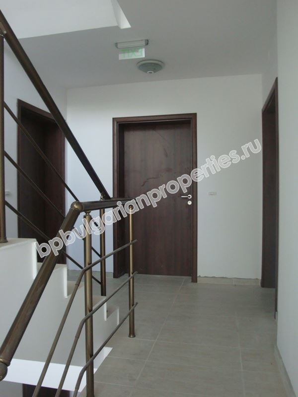 One-bedroom apartments in a new complex close to the beach for sale near the town of Varna - Evxinograd