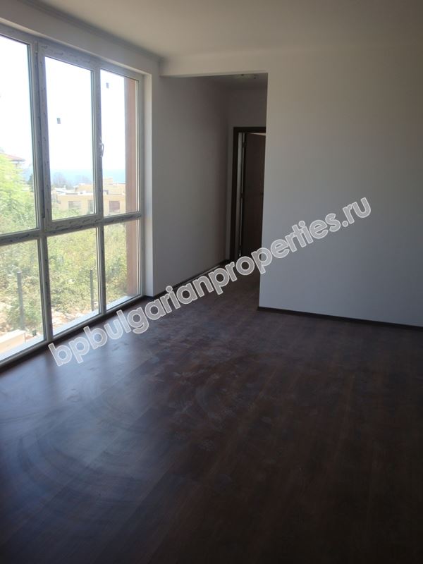 One-bedroom apartments in a new complex close to the beach for sale near the town of Varna - Evxinograd