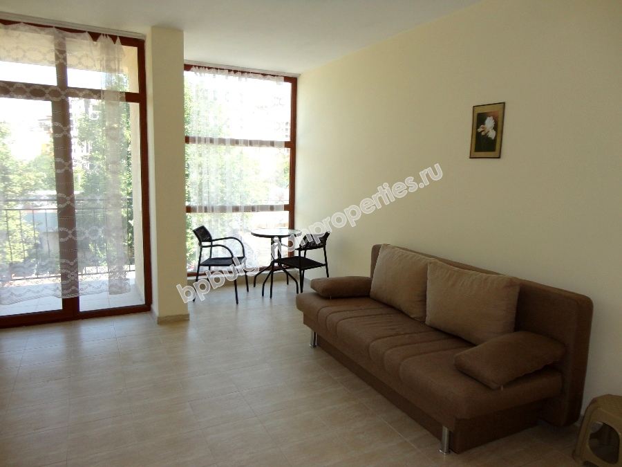 Furnished studio for sale close to the beach in the resort Sunny Beach