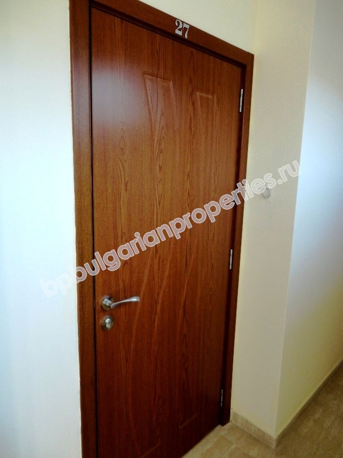 Furnished studio for sale close to the beach in the resort Sunny Beach