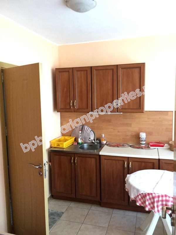 5-bedroom furnished apartment for sale on the second line to the sea in the resort Ravda