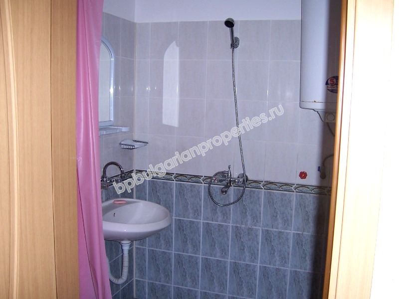 5-bedroom furnished apartment for sale on the second line to the sea in the resort Ravda