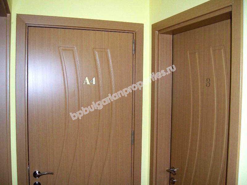 5-bedroom furnished apartment for sale on the second line to the sea in the resort Ravda