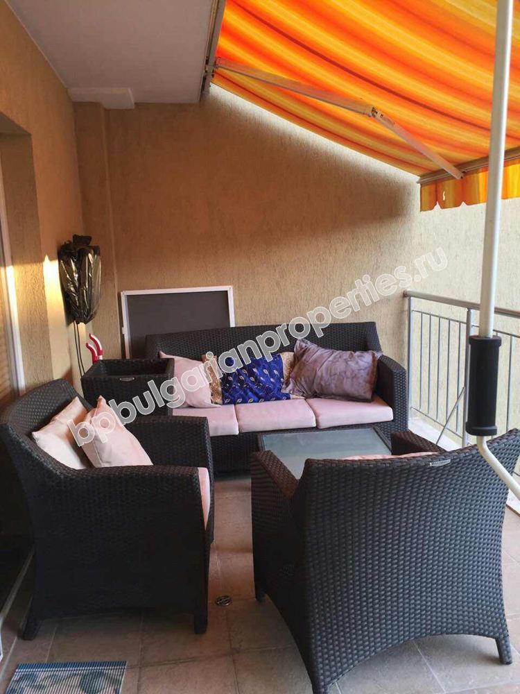 Two-bedroom furnished apartment near the sea for sale in the centre of the town Pomorie