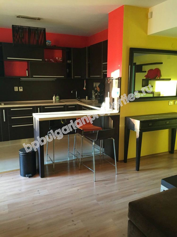 Two-bedroom furnished apartment near the sea for sale in the centre of the town Pomorie