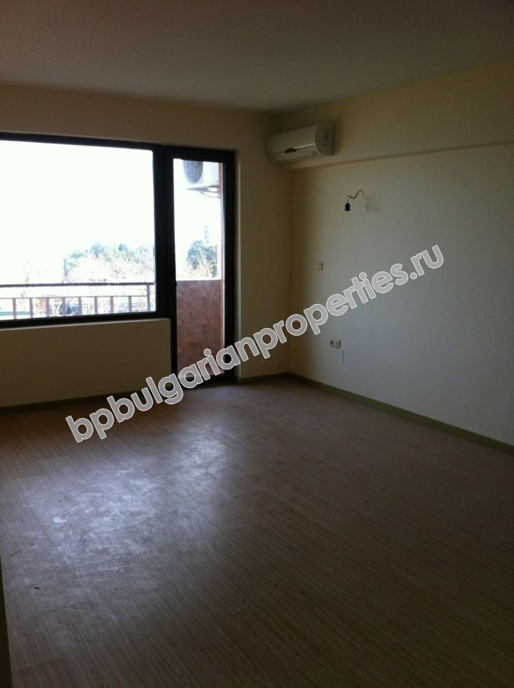 Luxury apartment with sea view for sale in Golden Sands resort near the Varna