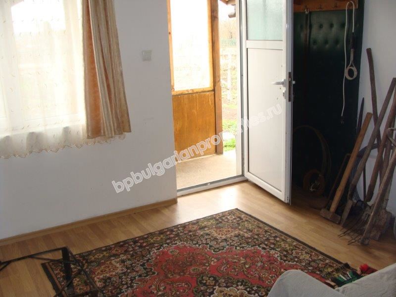 One-storey house with a big plot of land for sale in a village 25 km away from Bourgas