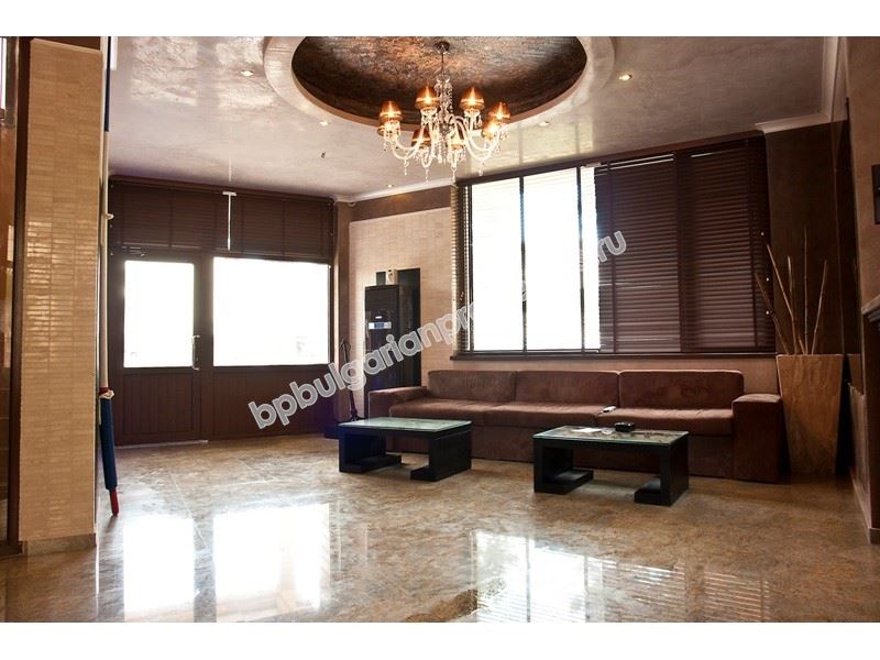 Luxury beachfront apartments for sale in a VIP complex in the resort Sunny Beach Luxury beachfront apartments for sale in a VIP complex in the resort Sunny Beach