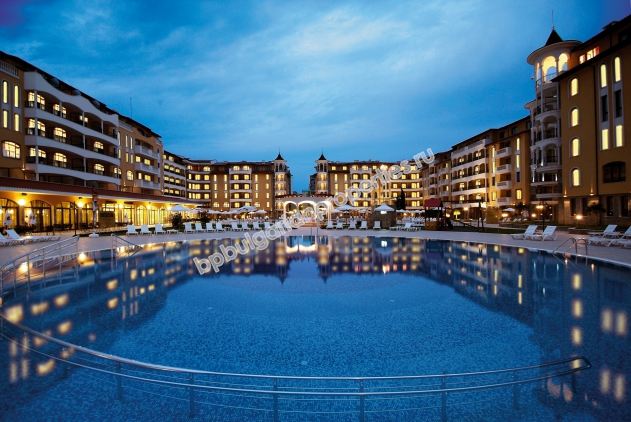 Furnished studio close to the beach for sale in the resort Sunny Beach