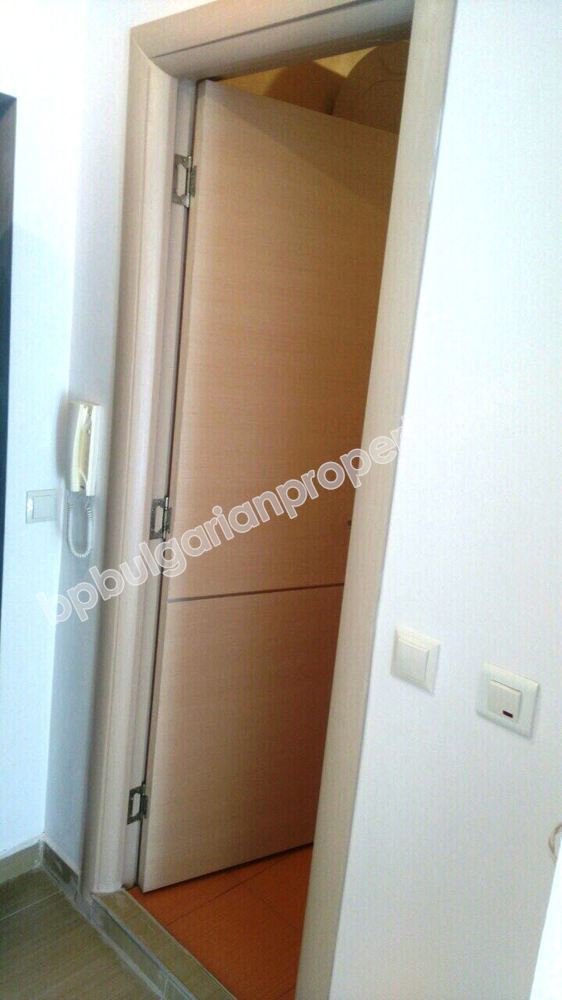 New studio for sale in a residential building near the beach in the town of Pomorie New studio for sale in a residential building near the beach in the town of Pomorie