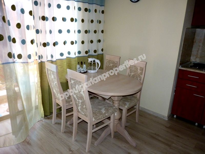 Spacious furnished studio for sale close to the beach in the resort Sunny Beach Spacious furnished studio for sale close to the beach in the resort Sunny Beach