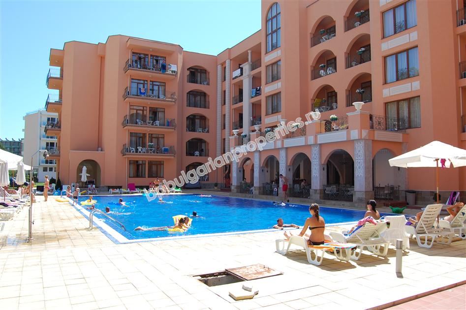 Spacious furnished studio for sale close to the beach in the resort Sunny Beach Spacious furnished studio for sale close to the beach in the resort Sunny Beach