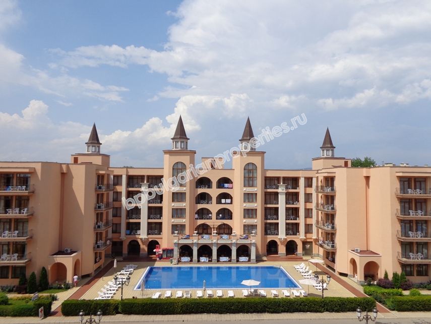 Spacious furnished studio for sale close to the beach in the resort Sunny Beach Spacious furnished studio for sale close to the beach in the resort Sunny Beach