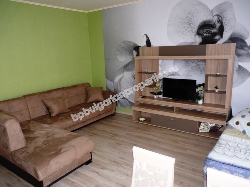 Spacious furnished studio for sale close to the beach in the resort Sunny Beach Spacious furnished studio for sale close to the beach in the resort Sunny Beach