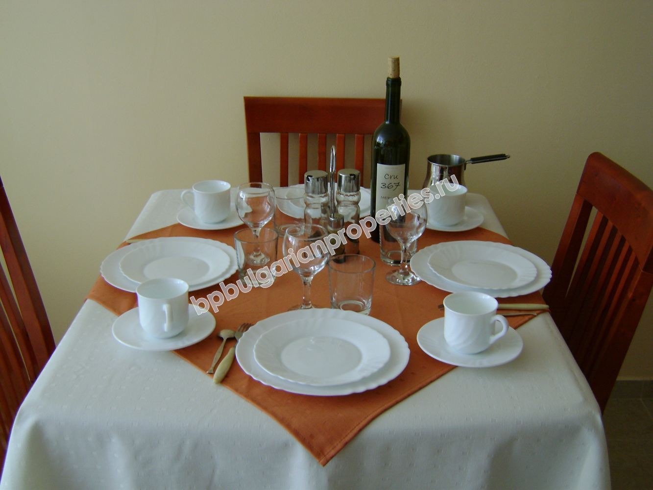 One-bedroom furnished apartment for sale in a complex second line to the sea One-bedroom furnished apartment for sale in a complex second line to the sea