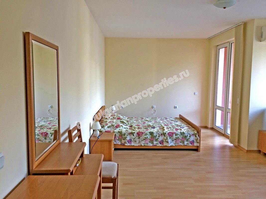 Furnished beachfront studio for sale in the resort Sveti Vlas
