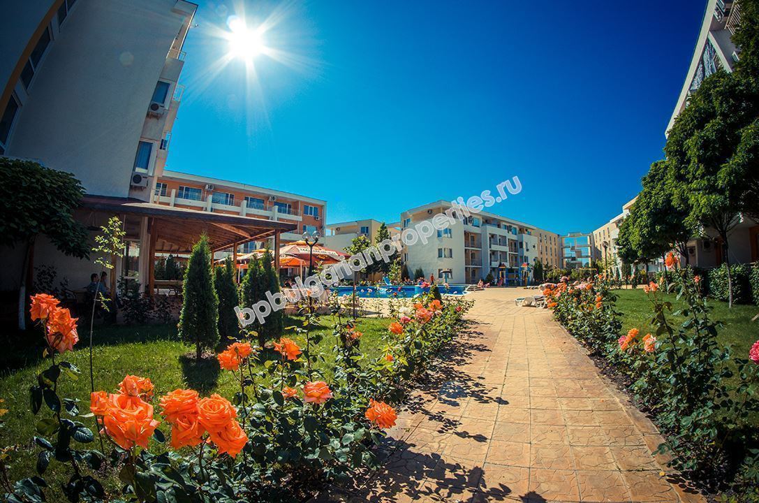 Furnished one-bedroom apartment for sale close to the beach in Sunny Beach resort Furnished one-bedroom apartment for sale close to the beach in Sunny Beach resort