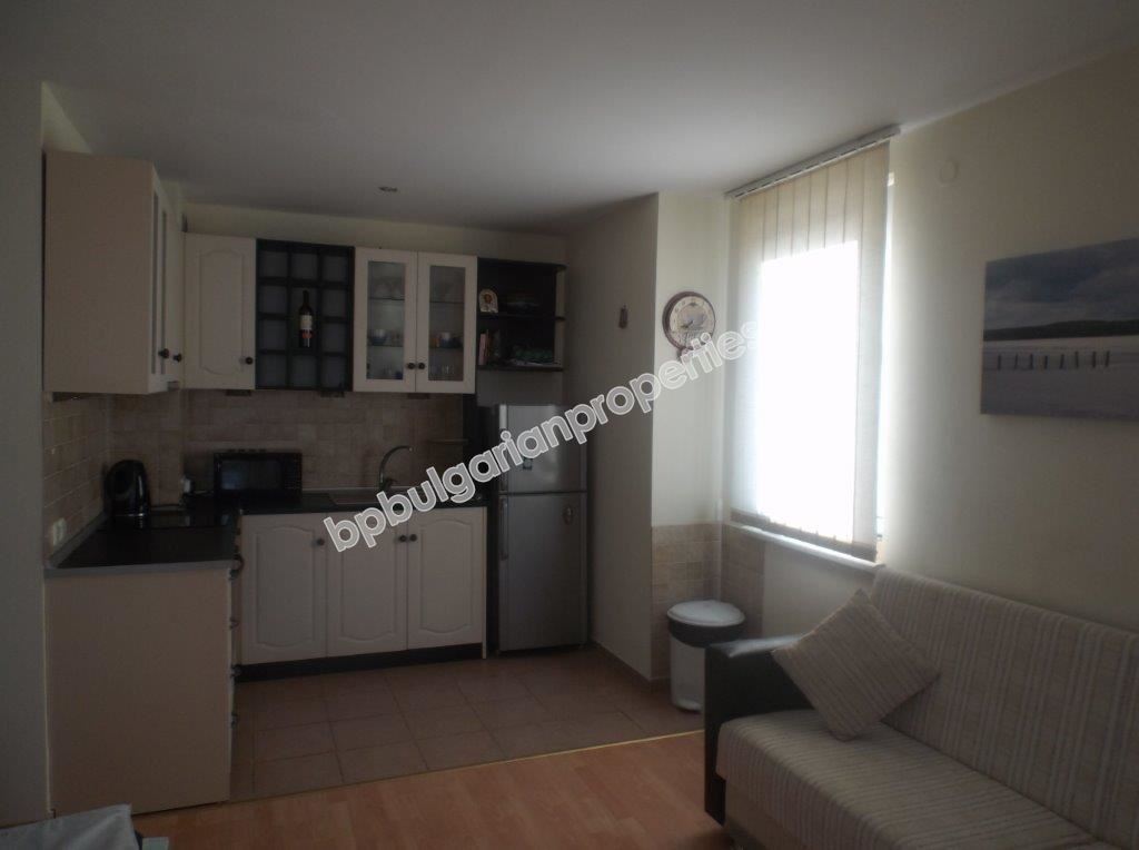 Furnished one-bedroom apartment for sale close to the beach in Sunny Beach resort Furnished one-bedroom apartment for sale close to the beach in Sunny Beach resort