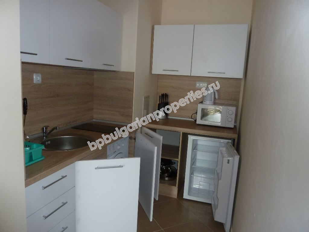 Furnished studio for sale close to the beach in the resort Sunny Beach