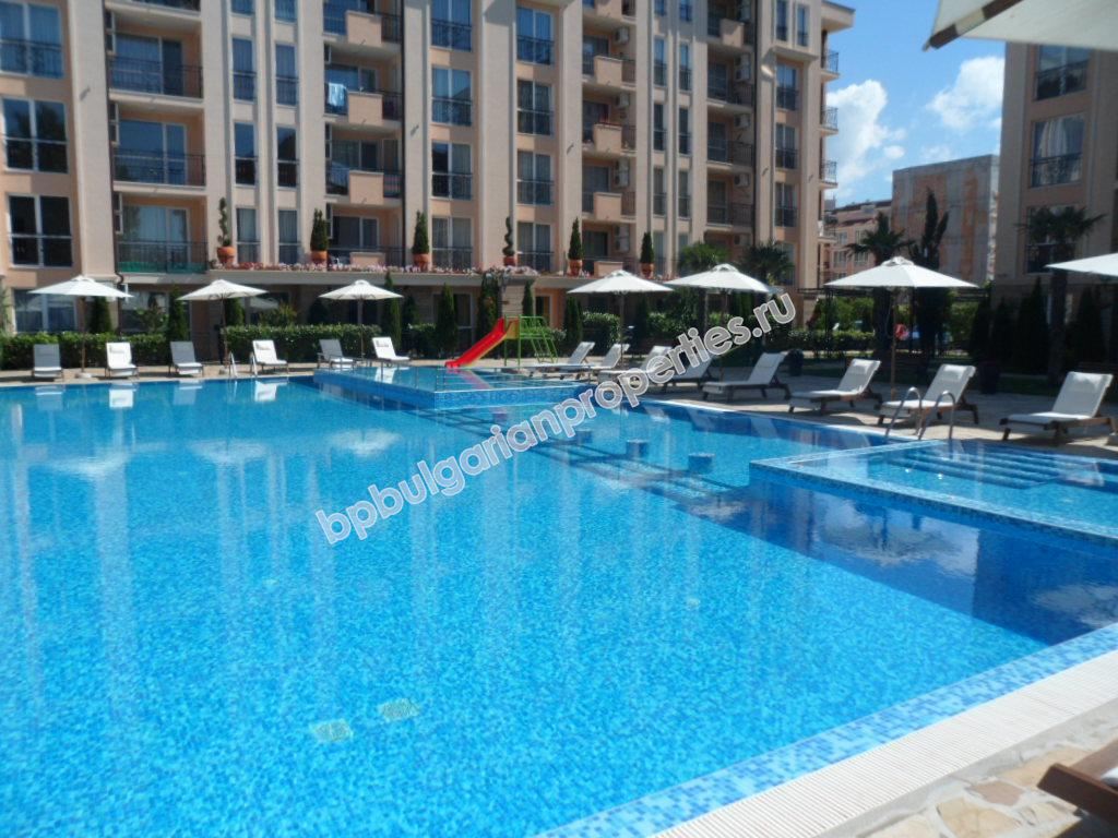 Furnished studio for sale close to the beach in the resort Sunny Beach