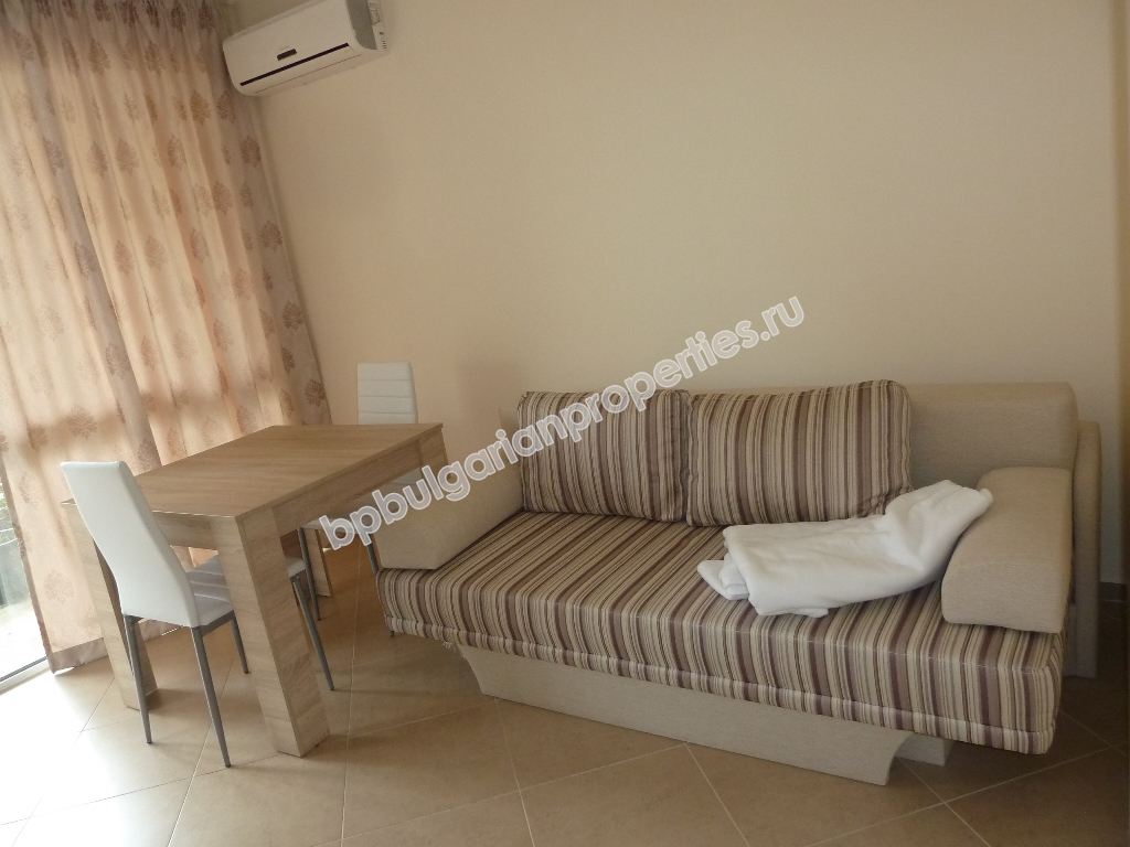 Furnished studio for sale close to the beach in the resort Sunny Beach