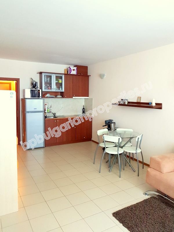 Furnished spacious studio near the beach for sale in the resort Sunny Beach Furnished spacious studio near the beach for sale in the resort Sunny Beach