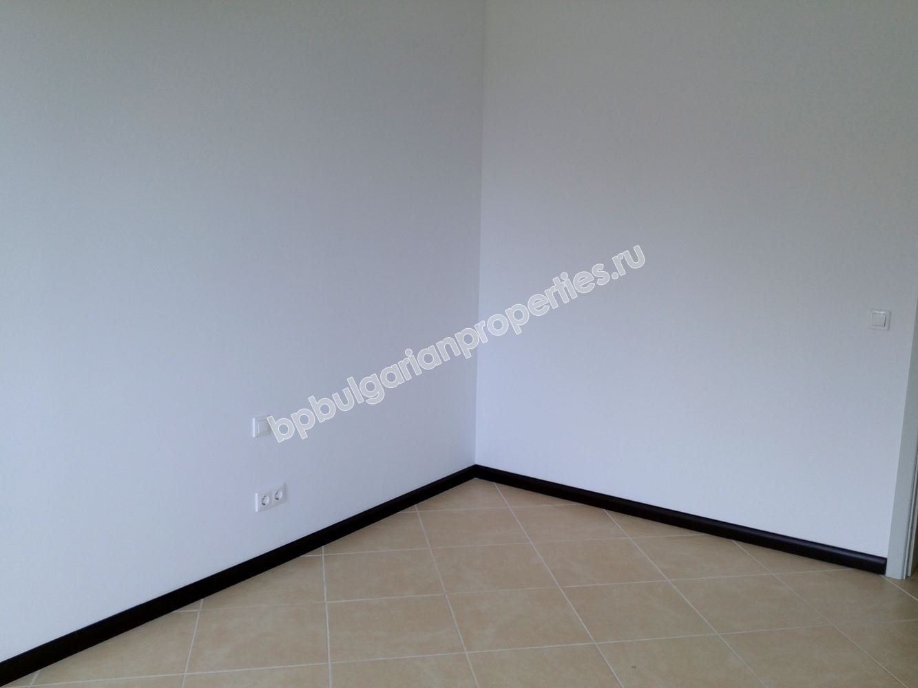 Luxury new one-bedroom apartment on the beach for sale in the resort Lozenets