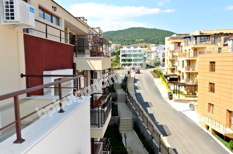 Luxury apartments for sale in the sea resort Saint Vlas Luxury apartments for sale in the sea resort Saint Vlas