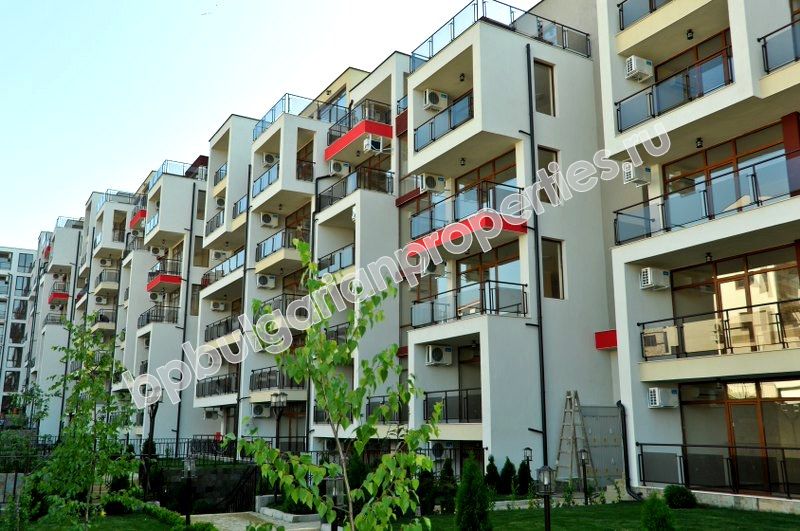 Luxury apartments for sale in the sea resort Saint Vlas Luxury apartments for sale in the sea resort Saint Vlas