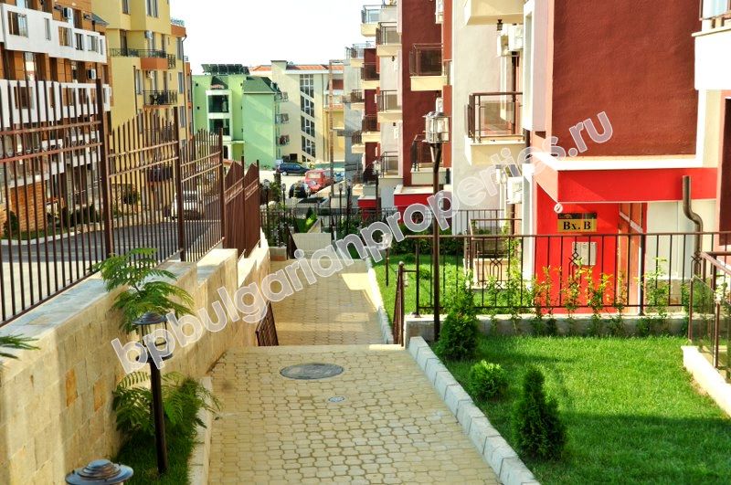 Luxury apartments for sale in the sea resort Saint Vlas Luxury apartments for sale in the sea resort Saint Vlas