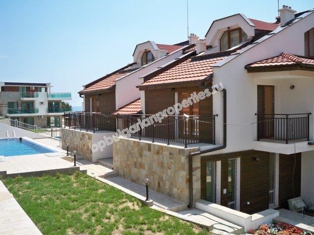 Two bedroom apartment with sea views in a gated complex. Sozopol, Budzhaka.