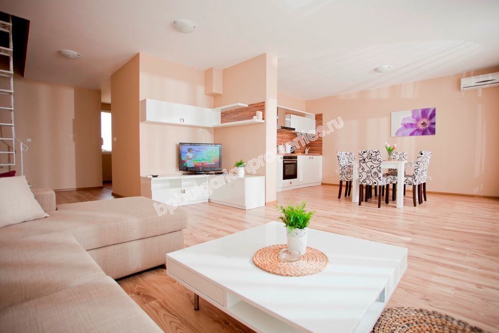 Luxury first line apartaments for sale in the resort Chernomorets Luxury first line apartaments for sale in the resort Chernomorets