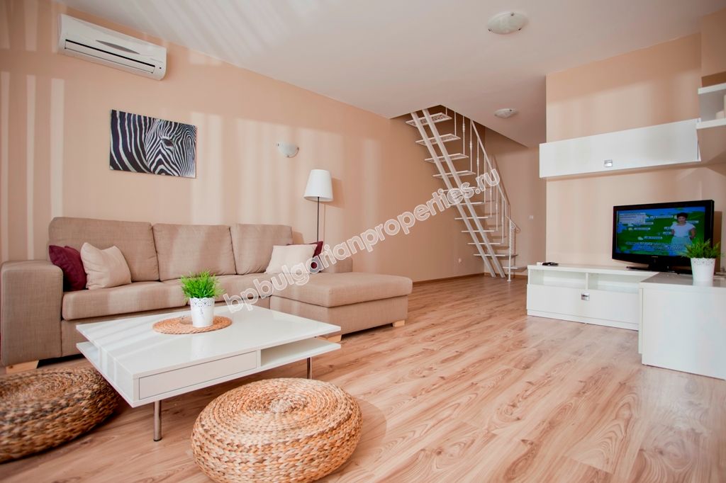 Luxury first line apartaments for sale in the resort Chernomorets Luxury first line apartaments for sale in the resort Chernomorets