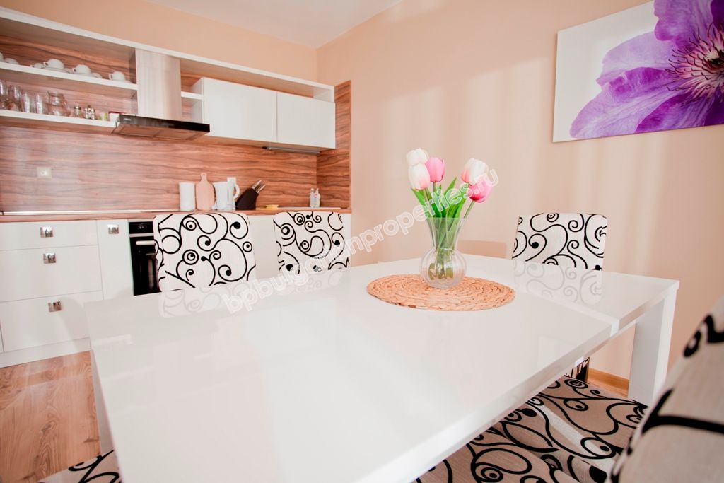 Luxury first line apartaments for sale in the resort Chernomorets Luxury first line apartaments for sale in the resort Chernomorets