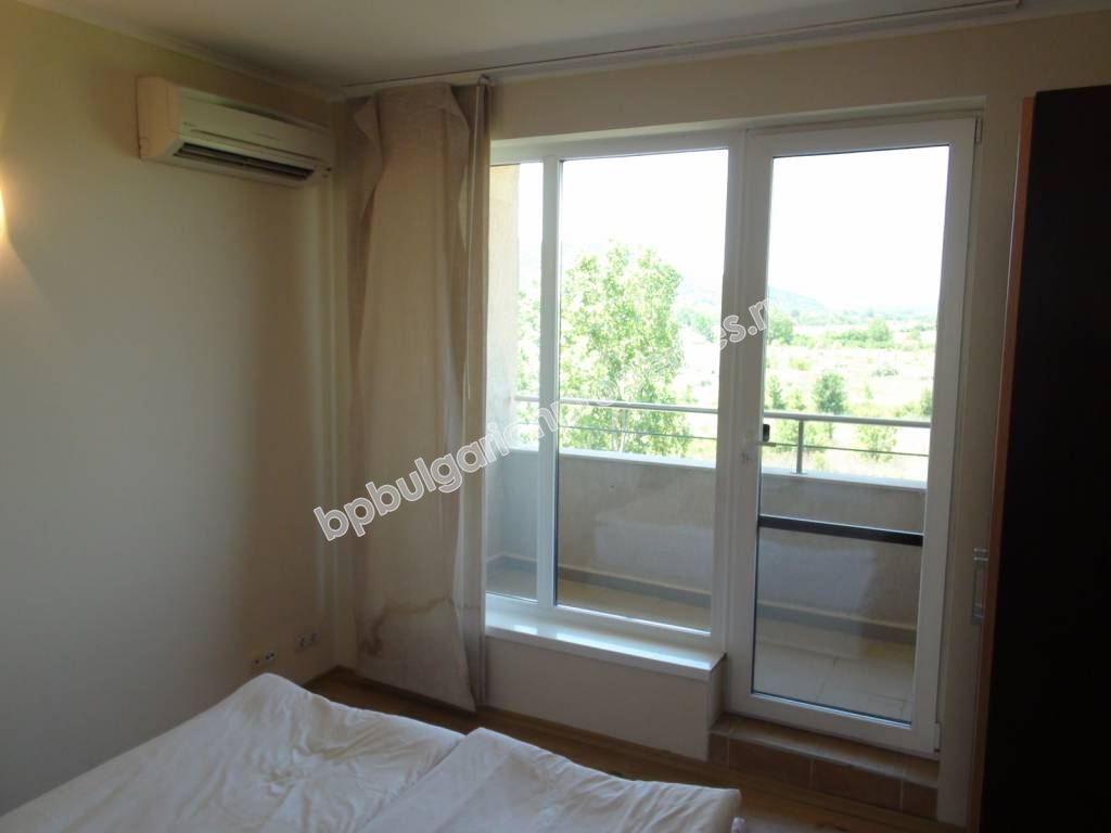 Beachfront furnished one-bedroom apartment for sale in the resort Obzor