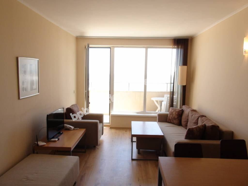 Beachfront furnished one-bedroom apartment for sale in the resort Obzor