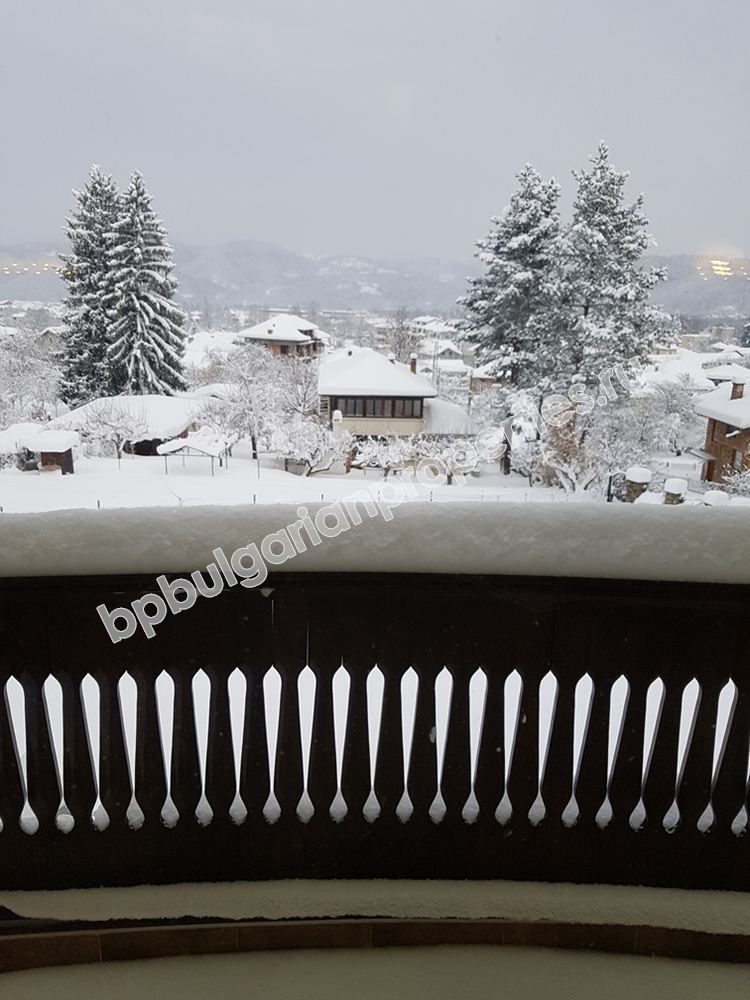 Operating guest house / hotel for sale in the Balkan Mountain near the town of Troyan Operating guest house / hotel for sale in the Balkan Mountain near the town of Troyan