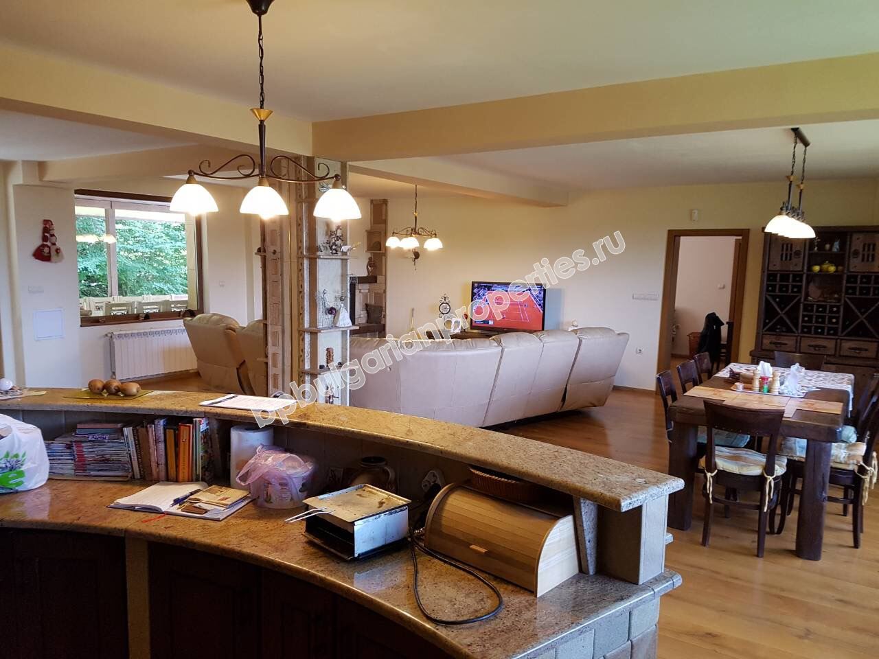 Operating guest house / hotel for sale in the Balkan Mountain near the town of Troyan Operating guest house / hotel for sale in the Balkan Mountain near the town of Troyan