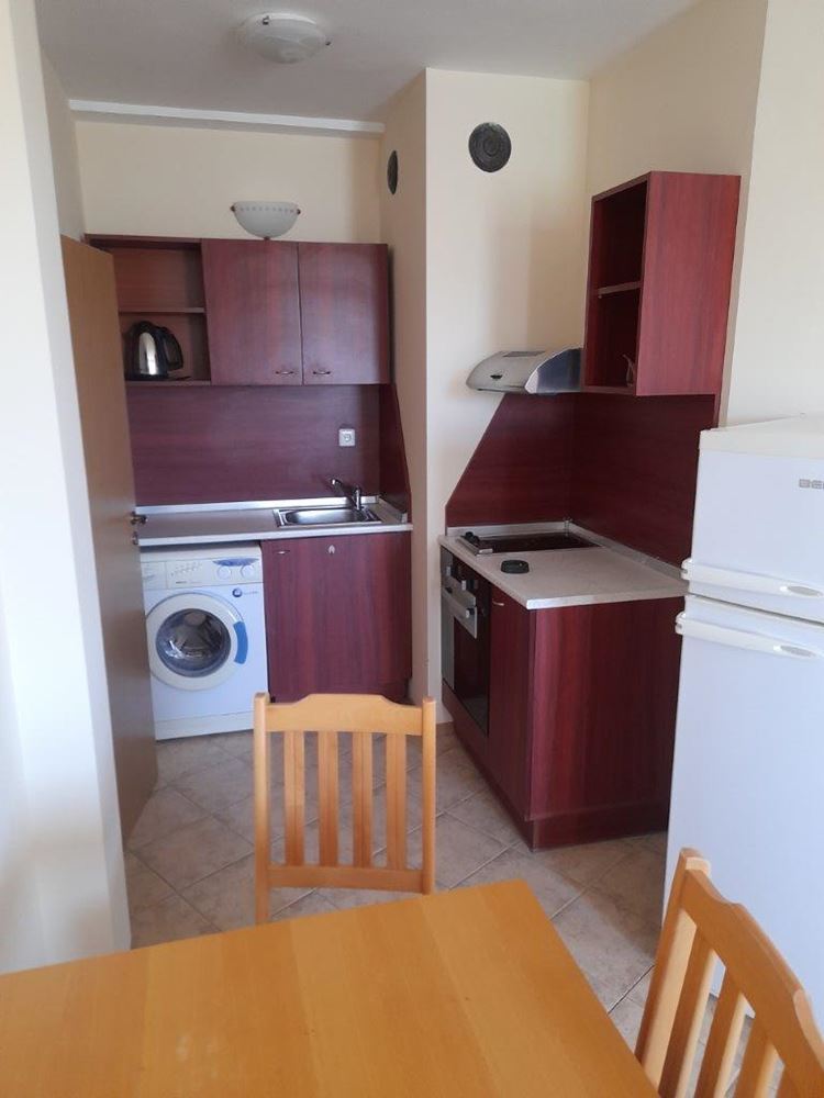 Furnished one-bedroom apartment in the western part of Sunny Beach