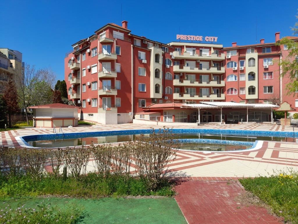 Furnished one-bedroom apartment in the western part of Sunny Beach