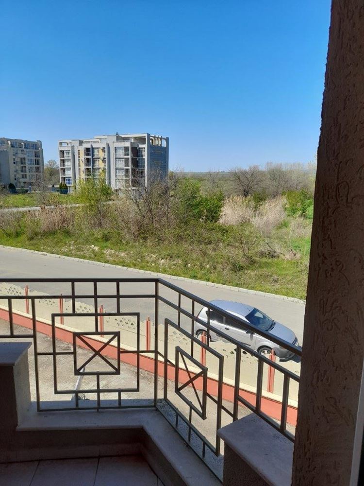 Furnished one-bedroom apartment in the western part of Sunny Beach