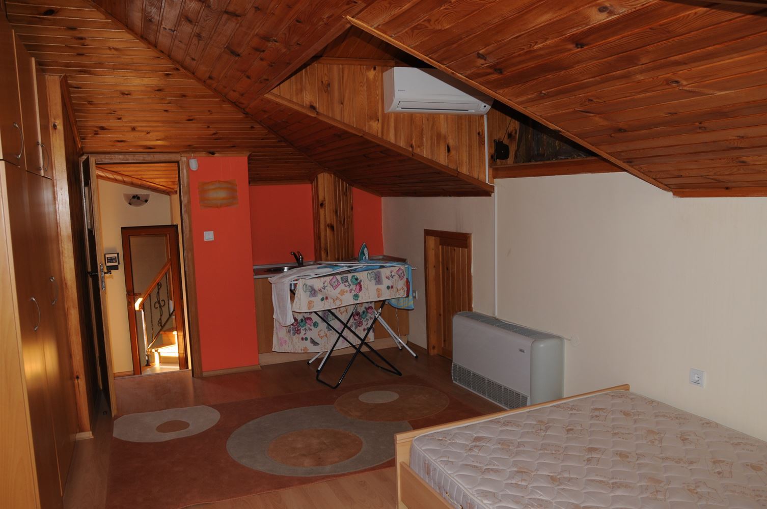 Three-storey furnished house in a complex with a swimming pool 50 meters from Paradise Bay, Sozopol