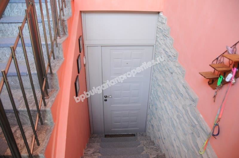 Spacious panoramic apartment close to the sea in Ravda