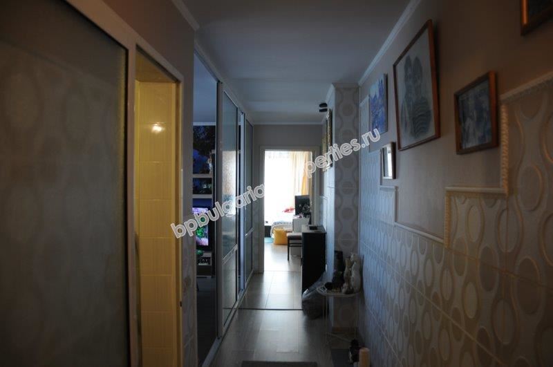 Spacious panoramic apartment close to the sea in Ravda