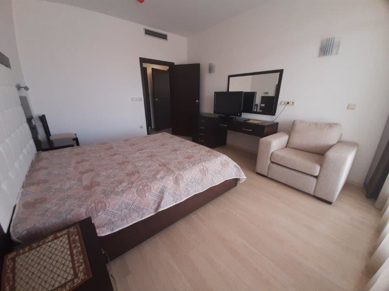 Panoramic apartments in a gated complex on the first line in Tsarevo