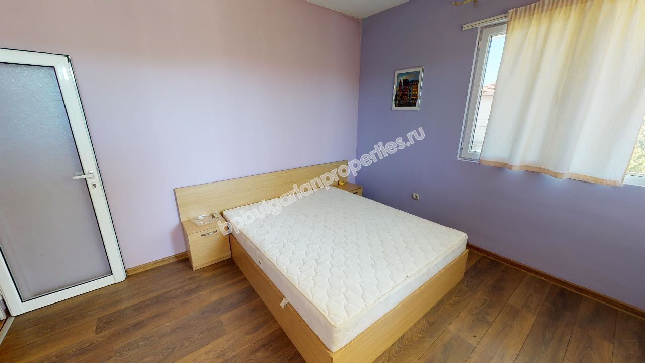 Two-storey house with three bedrooms and a swimming pool close to the city of Burgas and the sea