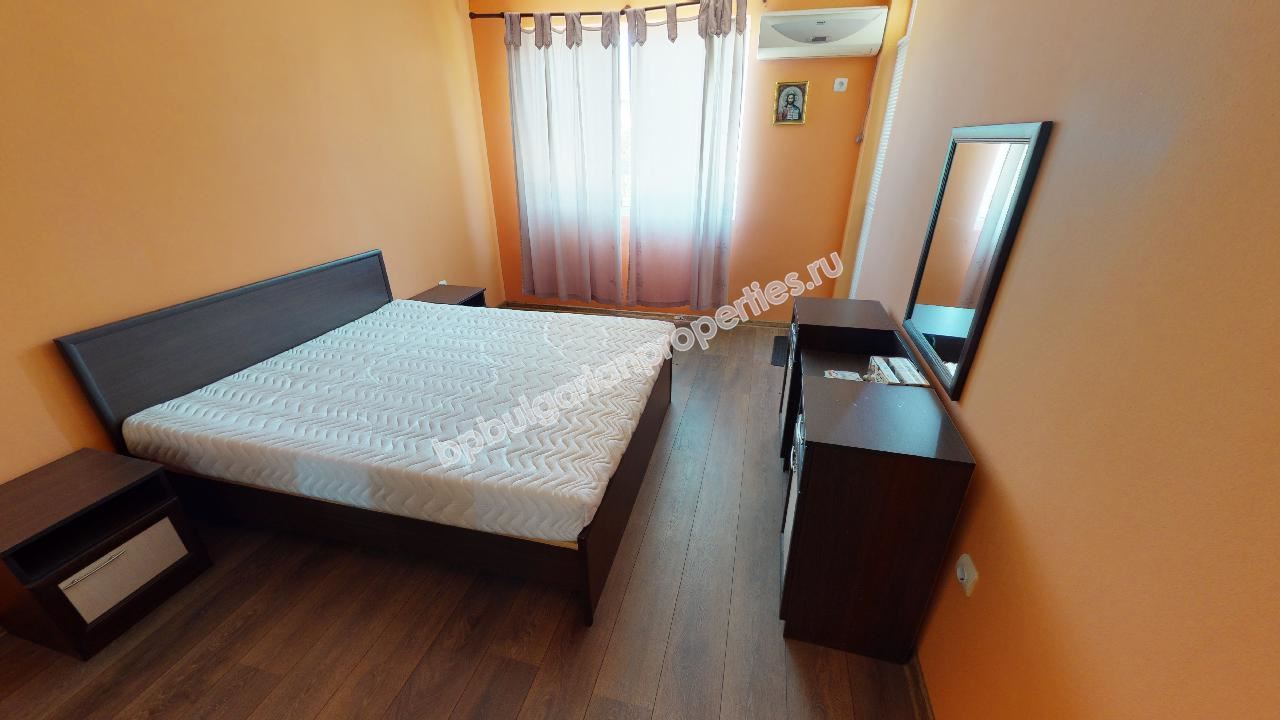 Two-storey house with three bedrooms and a swimming pool close to the city of Burgas and the sea