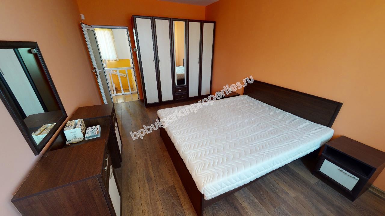 Two-storey house with three bedrooms and a swimming pool close to the city of Burgas and the sea