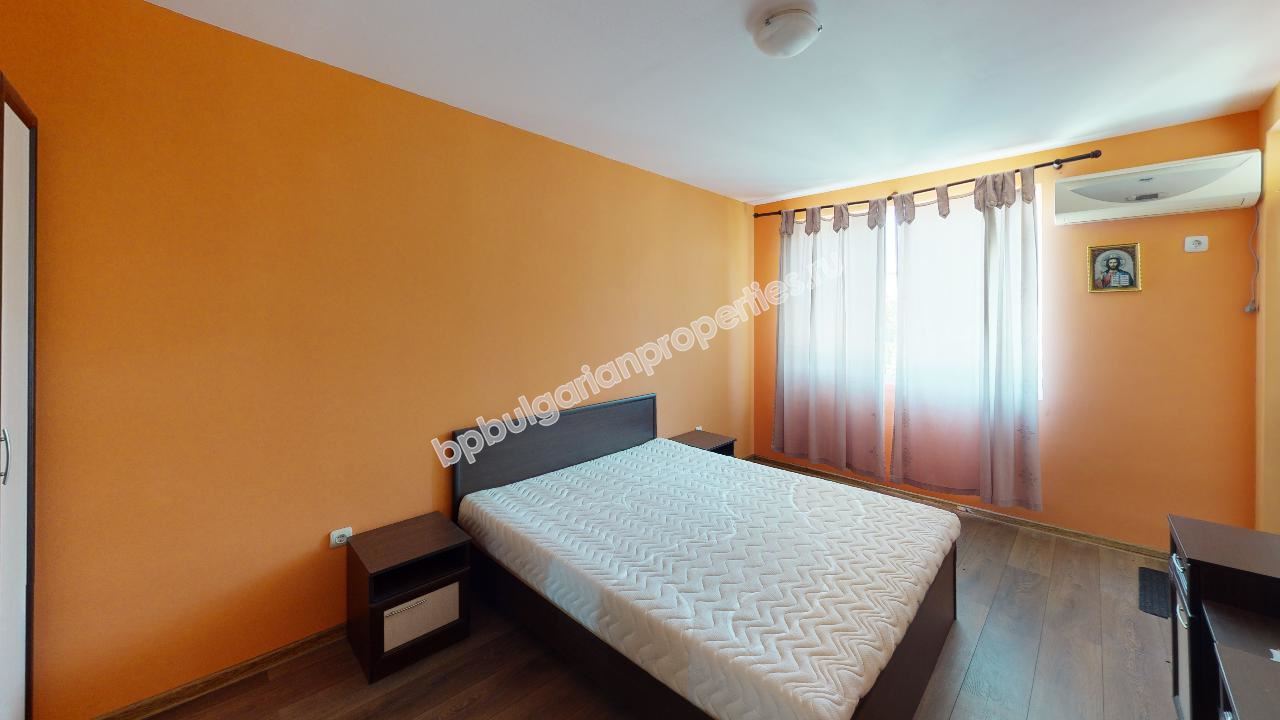 Two-storey house with three bedrooms and a swimming pool close to the city of Burgas and the sea