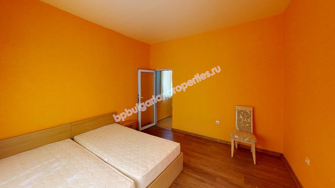 Two-storey house with three bedrooms and a swimming pool close to the city of Burgas and the sea